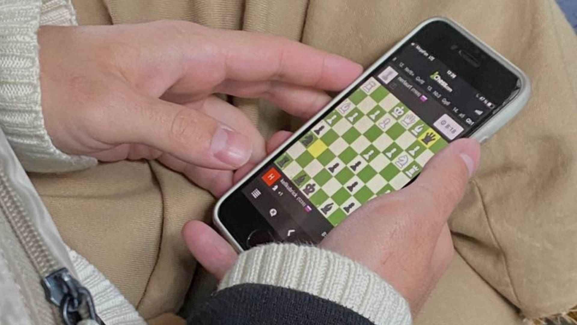 Bridge Game Habits That Can Improve Your Results