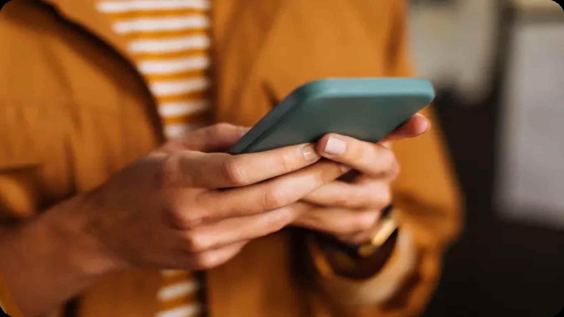 Comparing Poker Applications Based On Their Convenience Features