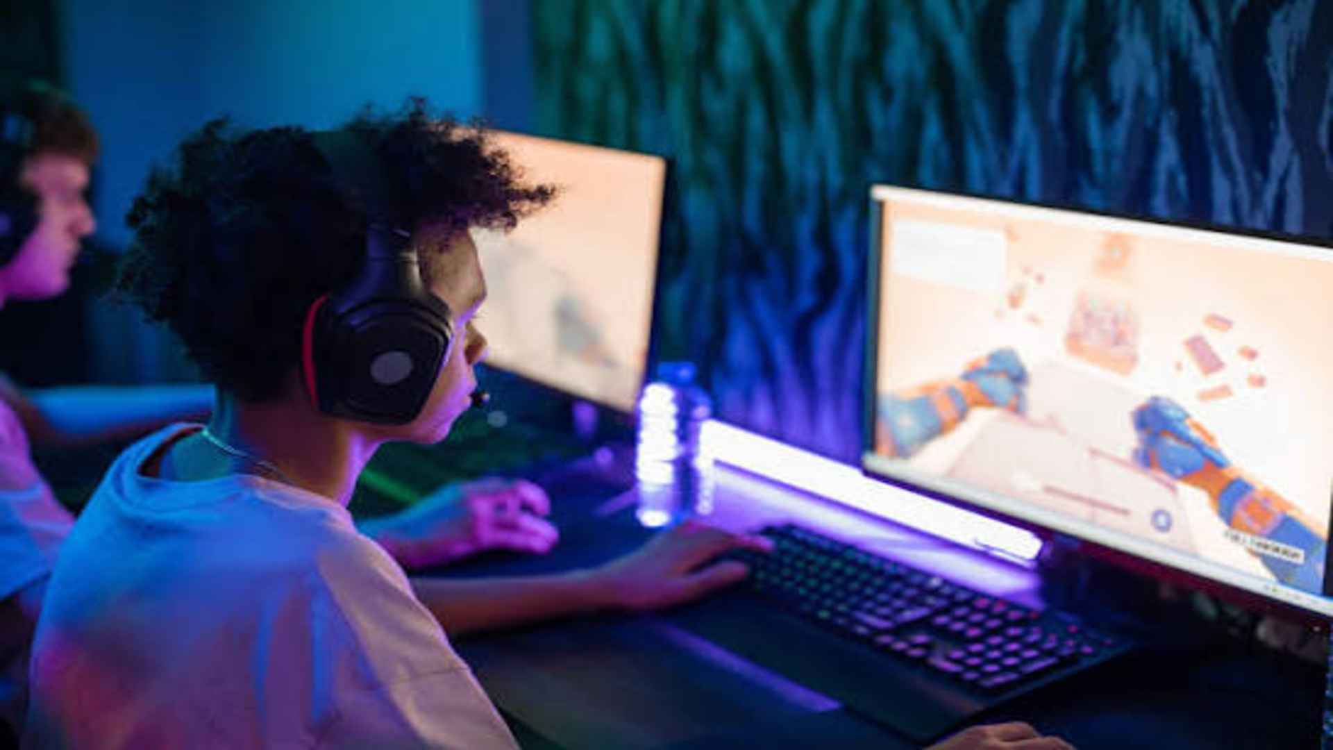 Why Surprise Rewards Keep Interactive Games Fresh